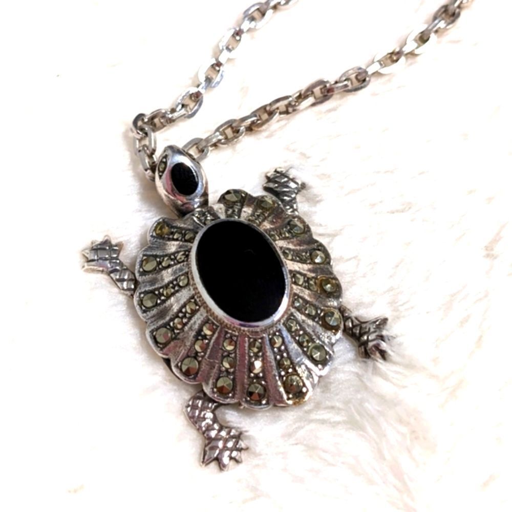 Vintage Sterling Silver, Onyx and Marcasite Turtle Pendant/Necklace - Picture 9 of 16